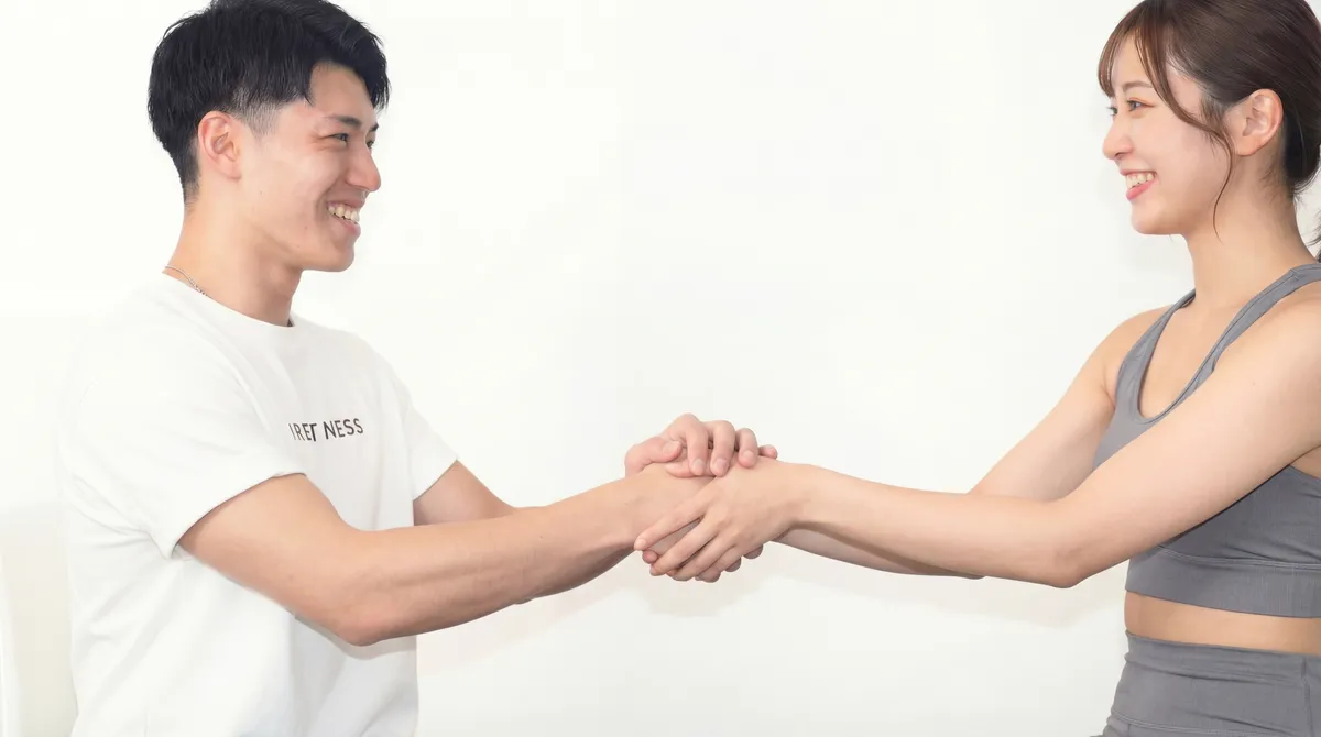 体験後にトレーナーと利用者が話している様子