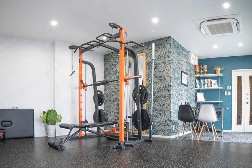 FIREFITNESSの店内